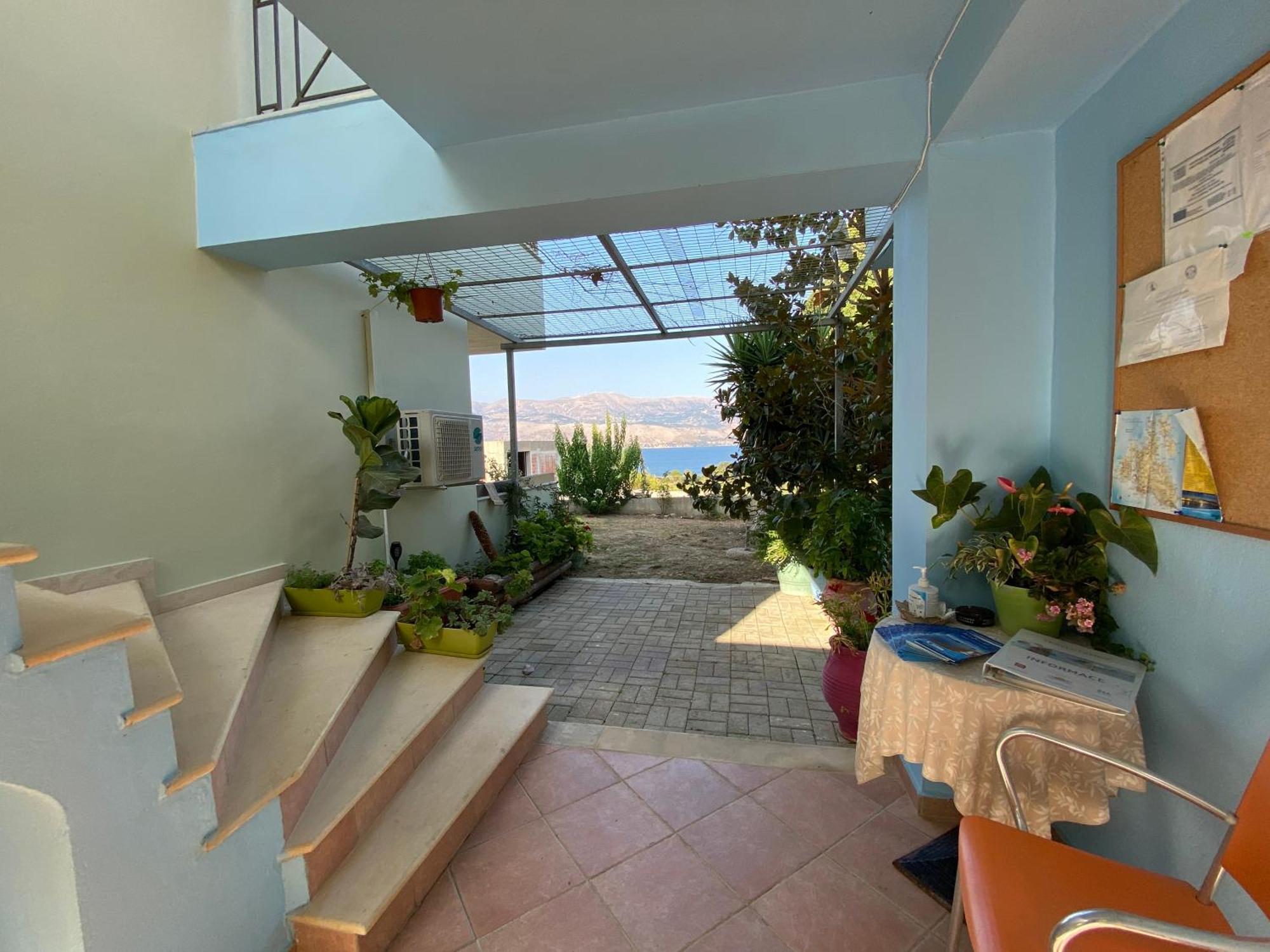 Mirovigli Family Rooms Lepedha Экстерьер фото