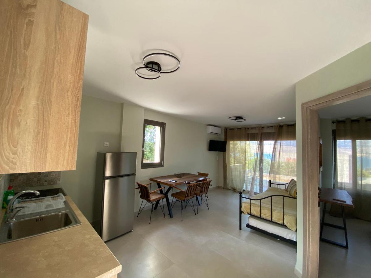 Mirovigli Family Rooms Lepedha Экстерьер фото